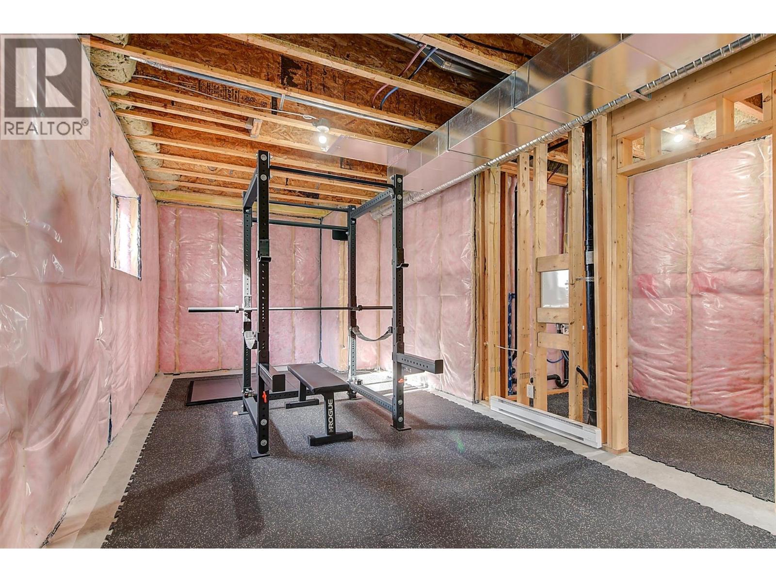 Picture for 1049 Loseth  Drive https://www.cirrealty.ca/reb/bc/8/10365628_56.jpg