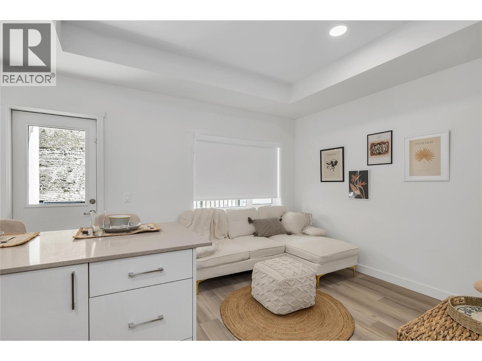 Picture for Unit #314, 1111 Frost  Road https://www.cirrealty.ca/reb/bc/8/10365658_14.jpg