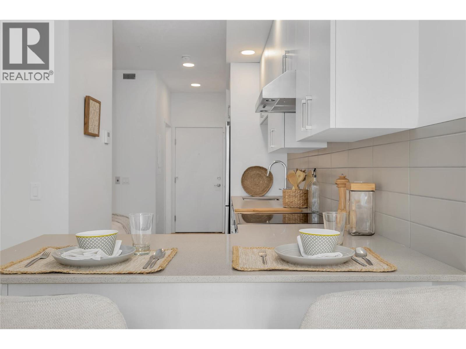 Picture for Unit #314, 1111 Frost  Road https://www.cirrealty.ca/reb/bc/8/10365658_19.jpg