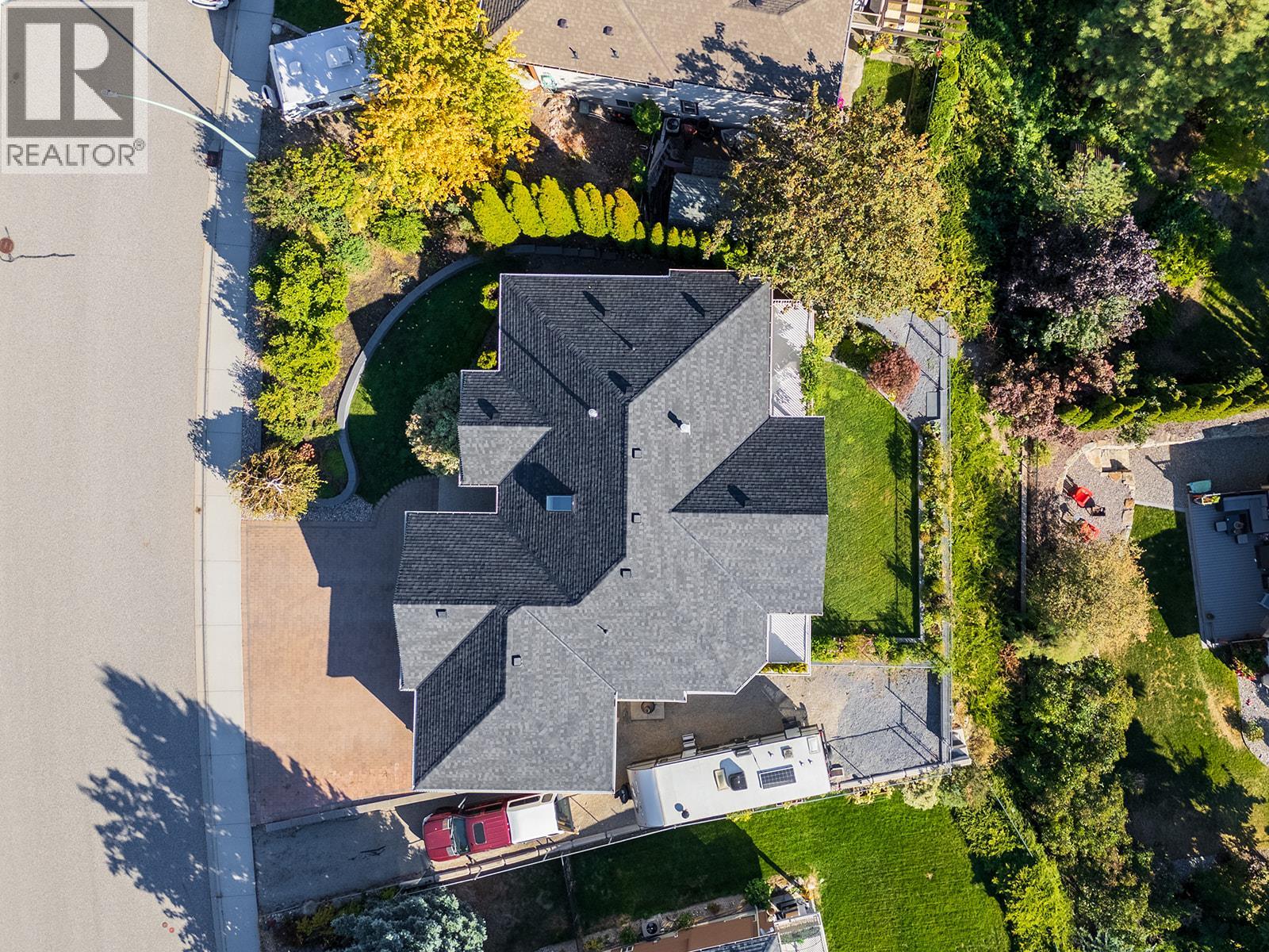 Picture for 2031 Rosealee  Lane https://www.cirrealty.ca/reb/bc/8/10365678_10.jpg