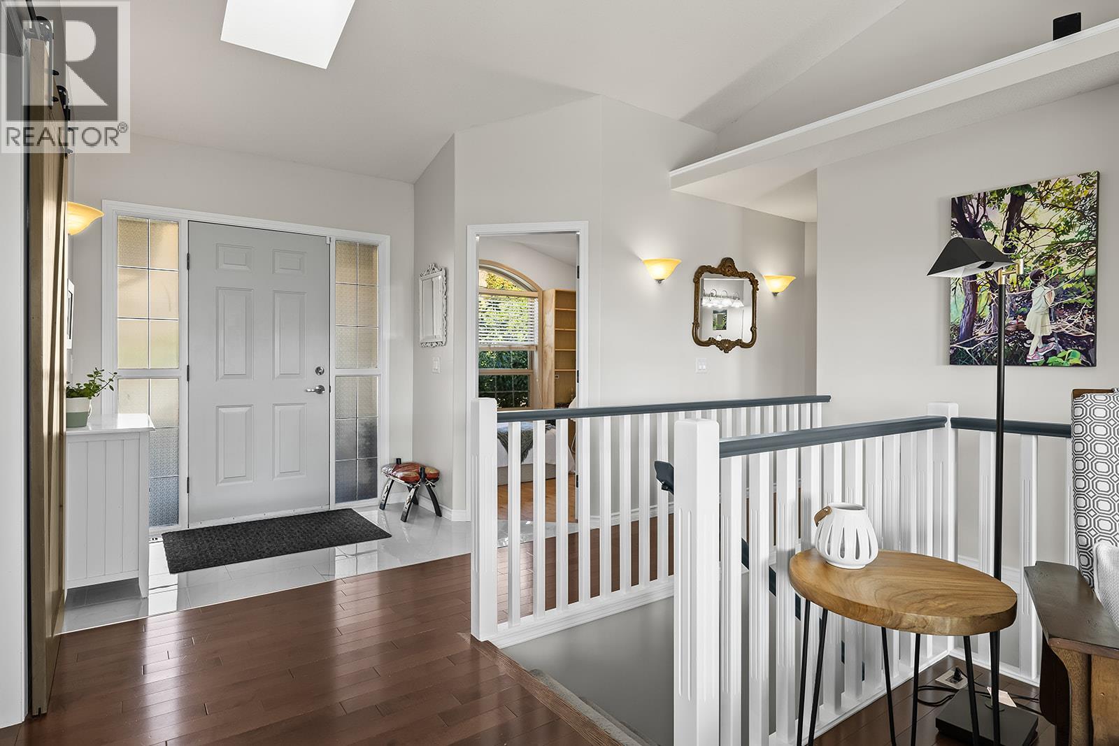 Picture for 2031 Rosealee  Lane https://www.cirrealty.ca/reb/bc/8/10365678_22.jpg