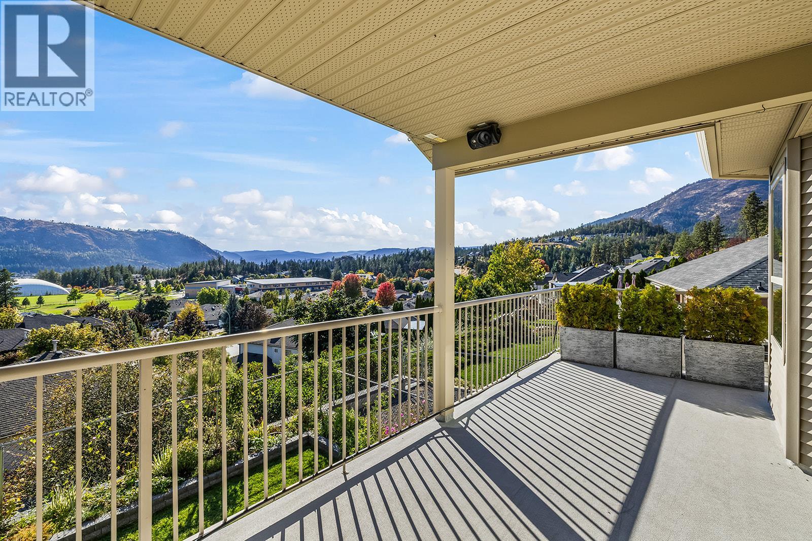 Picture for 2031 Rosealee  Lane https://www.cirrealty.ca/reb/bc/8/10365678_36.jpg