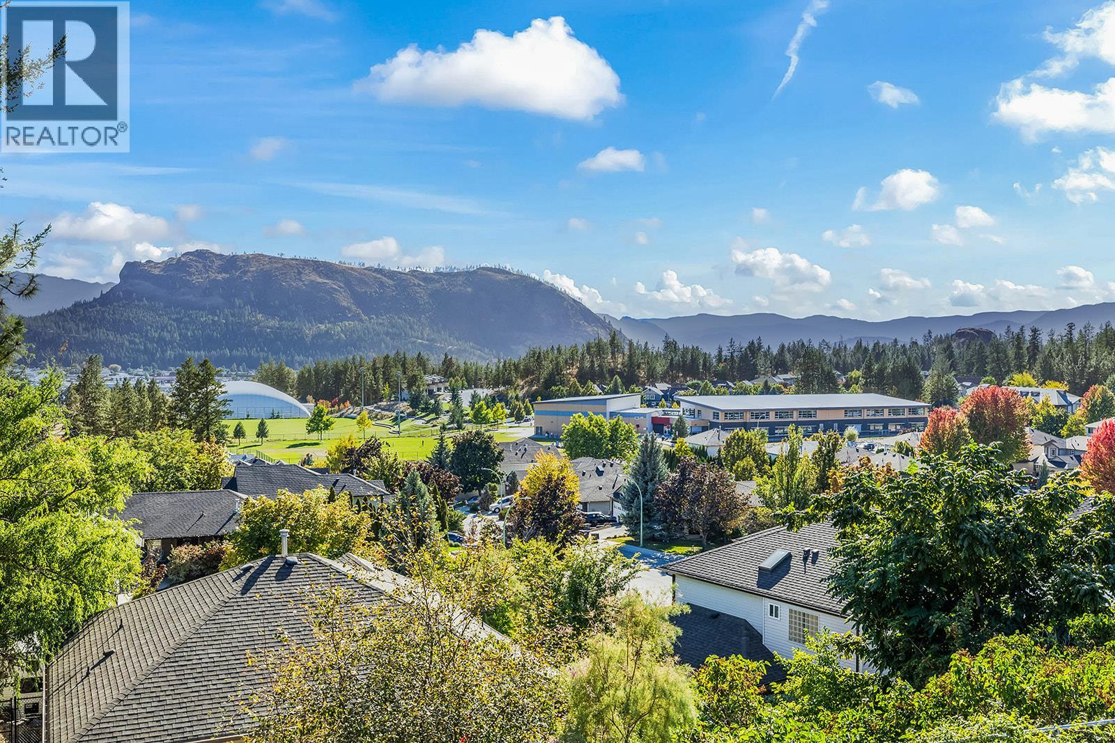 Picture for 2031 Rosealee  Lane https://www.cirrealty.ca/reb/bc/8/10365678_39.jpg