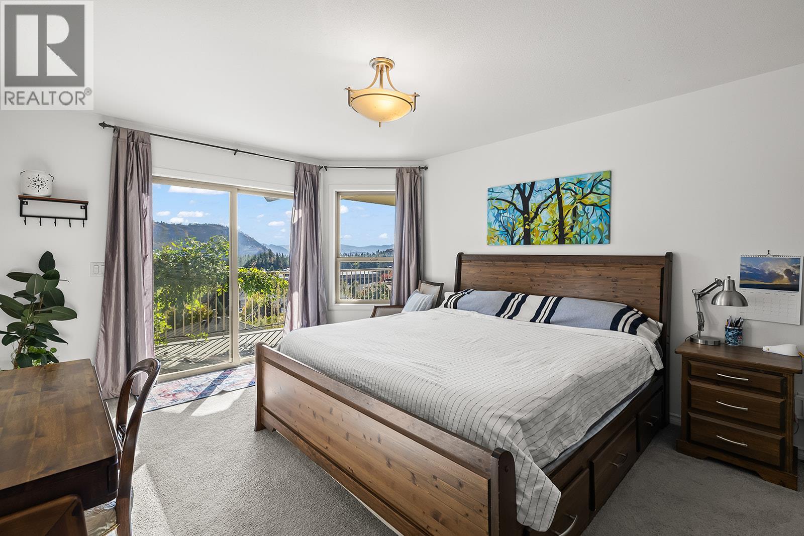 Picture for 2031 Rosealee  Lane https://www.cirrealty.ca/reb/bc/8/10365678_47.jpg