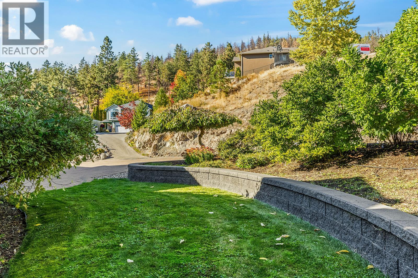 Picture for 2031 Rosealee  Lane https://www.cirrealty.ca/reb/bc/8/10365678_7.jpg
