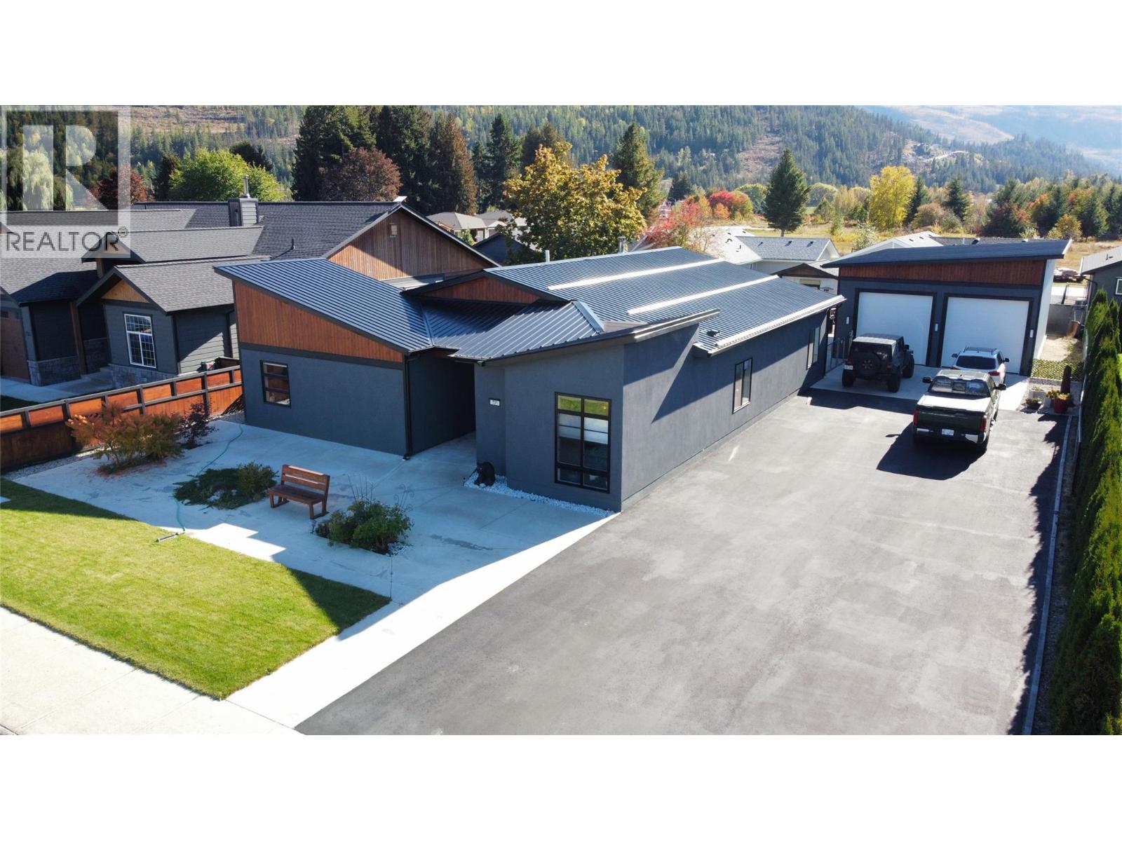 Picture for 731 Parksville  Street