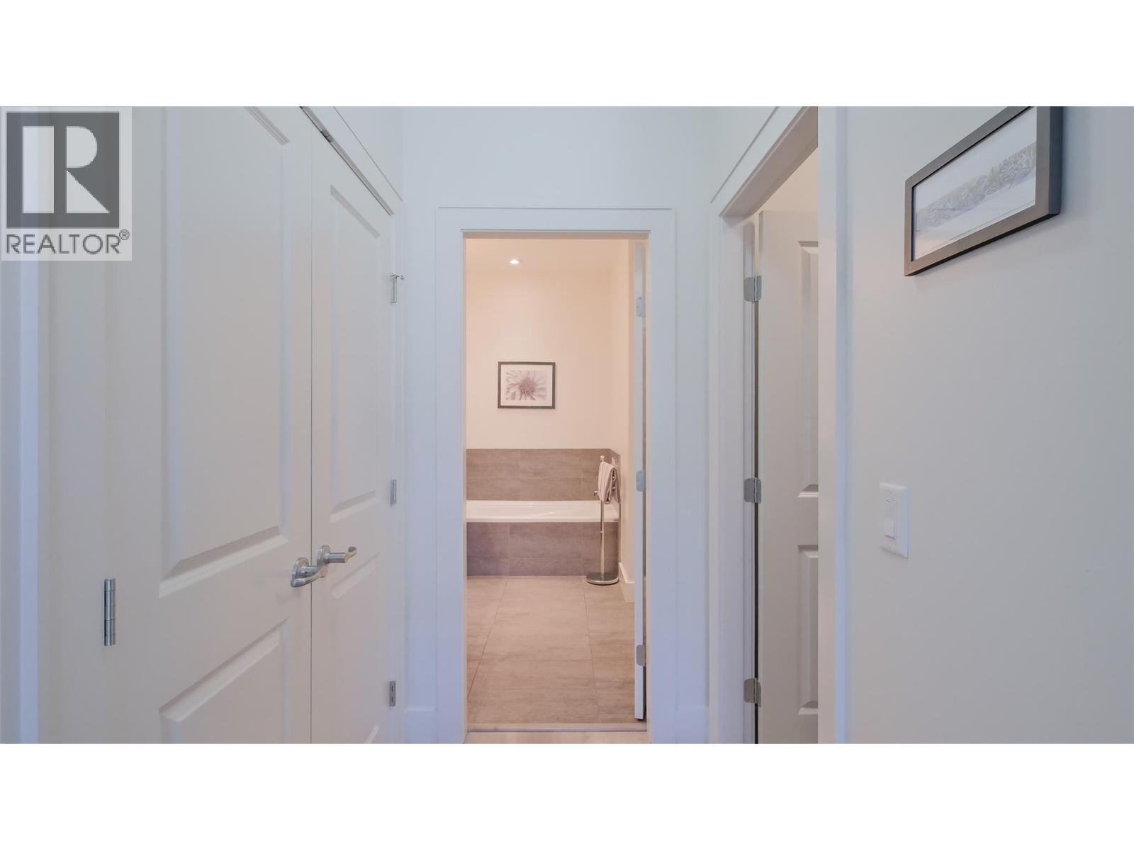 Picture for Unit #47, 1960 KLO  Road https://www.cirrealty.ca/reb/bc/8/10365768_17.jpg