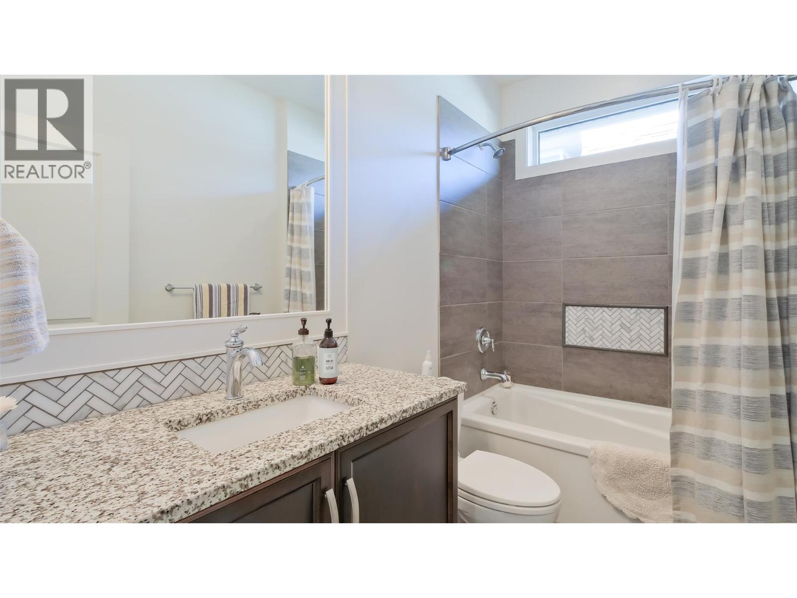 Picture for Unit #47, 1960 KLO  Road https://www.cirrealty.ca/reb/bc/8/10365768_30.jpg