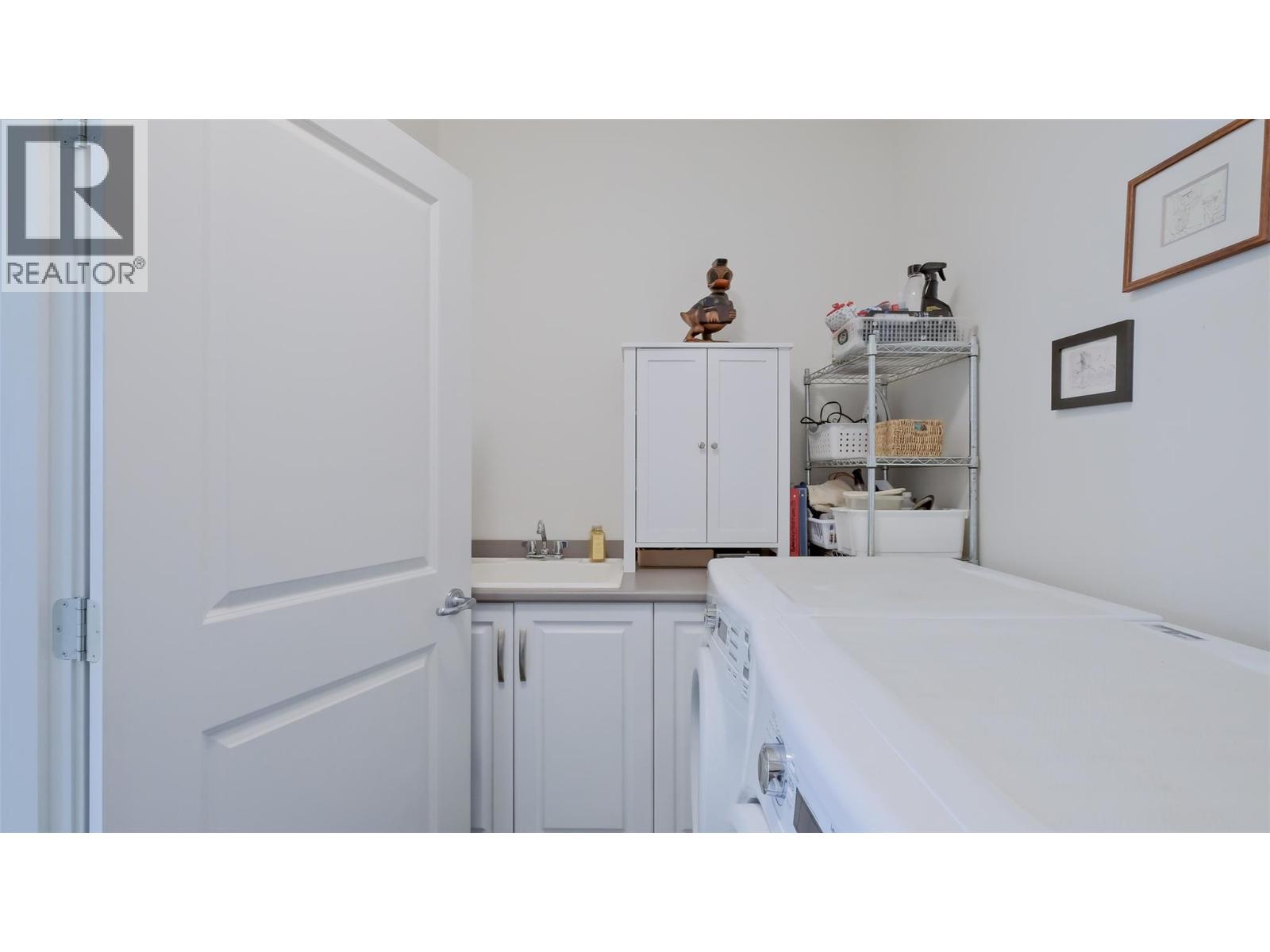 Picture for Unit #47, 1960 KLO  Road https://www.cirrealty.ca/reb/bc/8/10365768_35.jpg