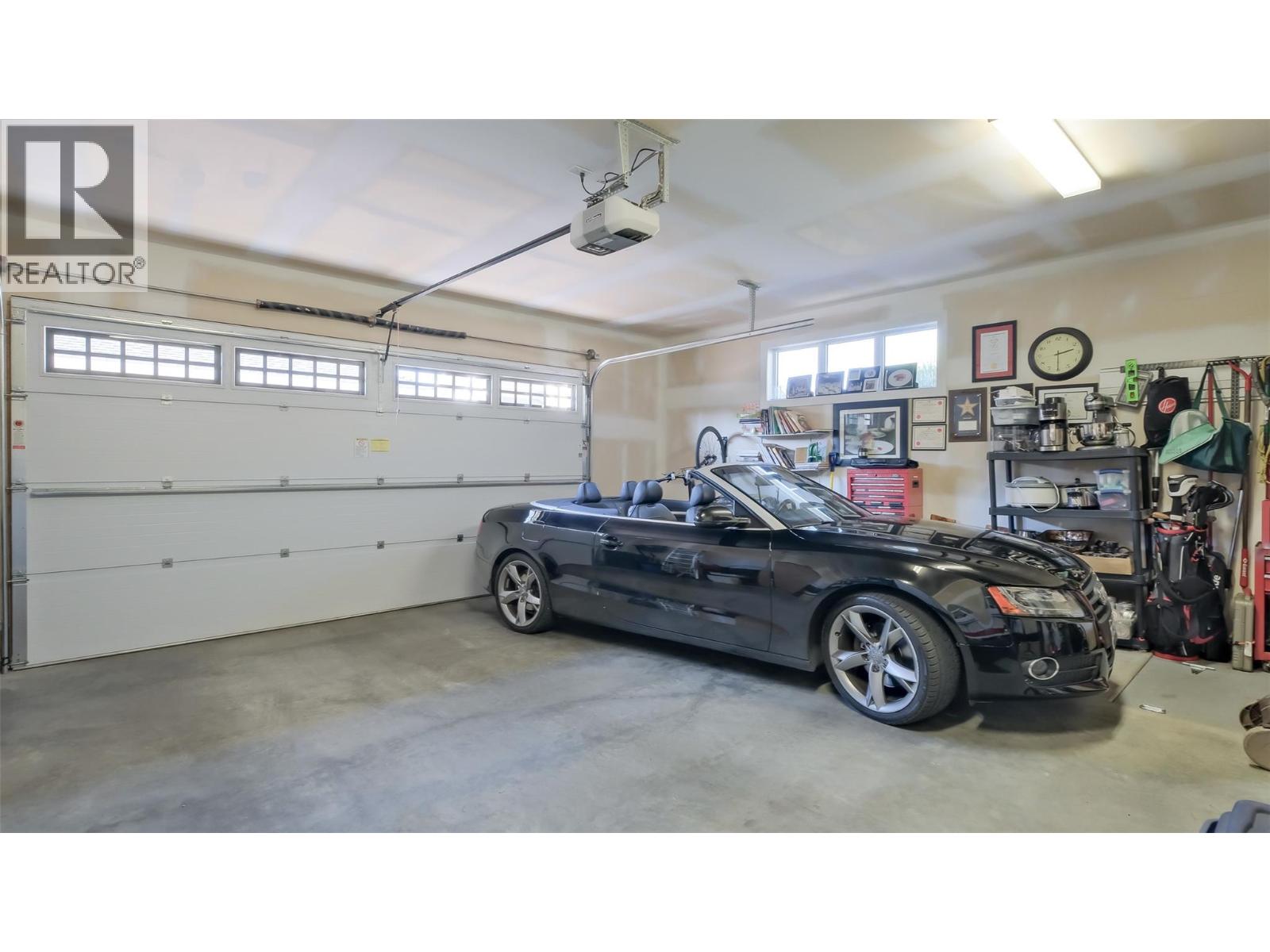 Picture for Unit #47, 1960 KLO  Road https://www.cirrealty.ca/reb/bc/8/10365768_37.jpg