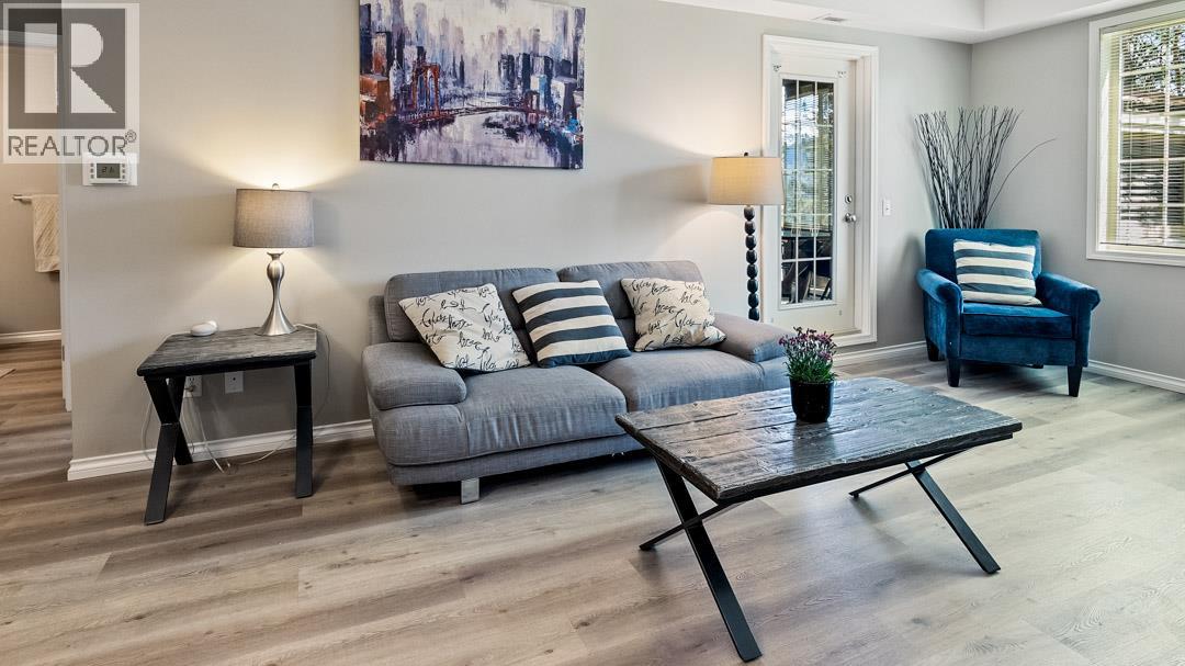 Picture for Unit #2112, 1873 Country Club  Drive https://www.cirrealty.ca/reb/bc/8/10366068_11.jpg