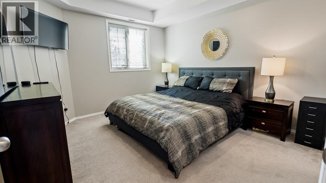 Picture for Unit #2112, 1873 Country Club  Drive https://www.cirrealty.ca/reb/bc/8/10366068_7.jpg