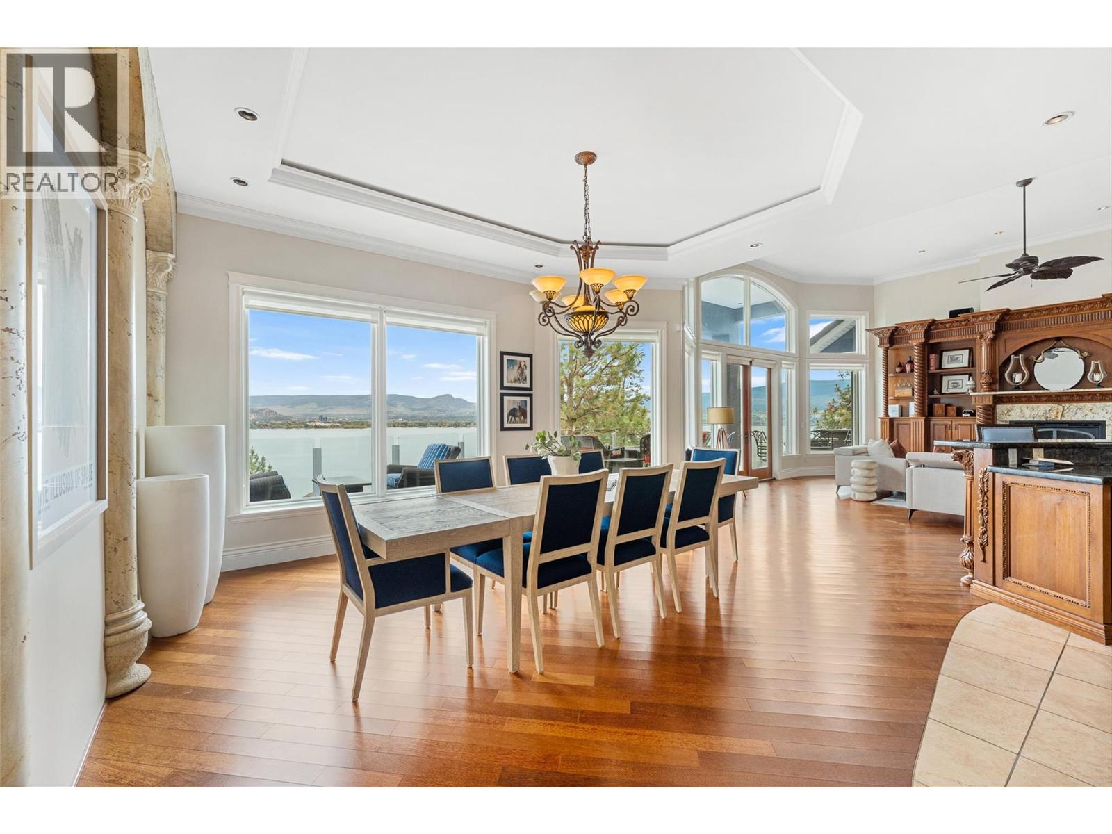 Picture for 2543 Lucinde  Road https://www.cirrealty.ca/reb/bc/8/10366108_10.jpg