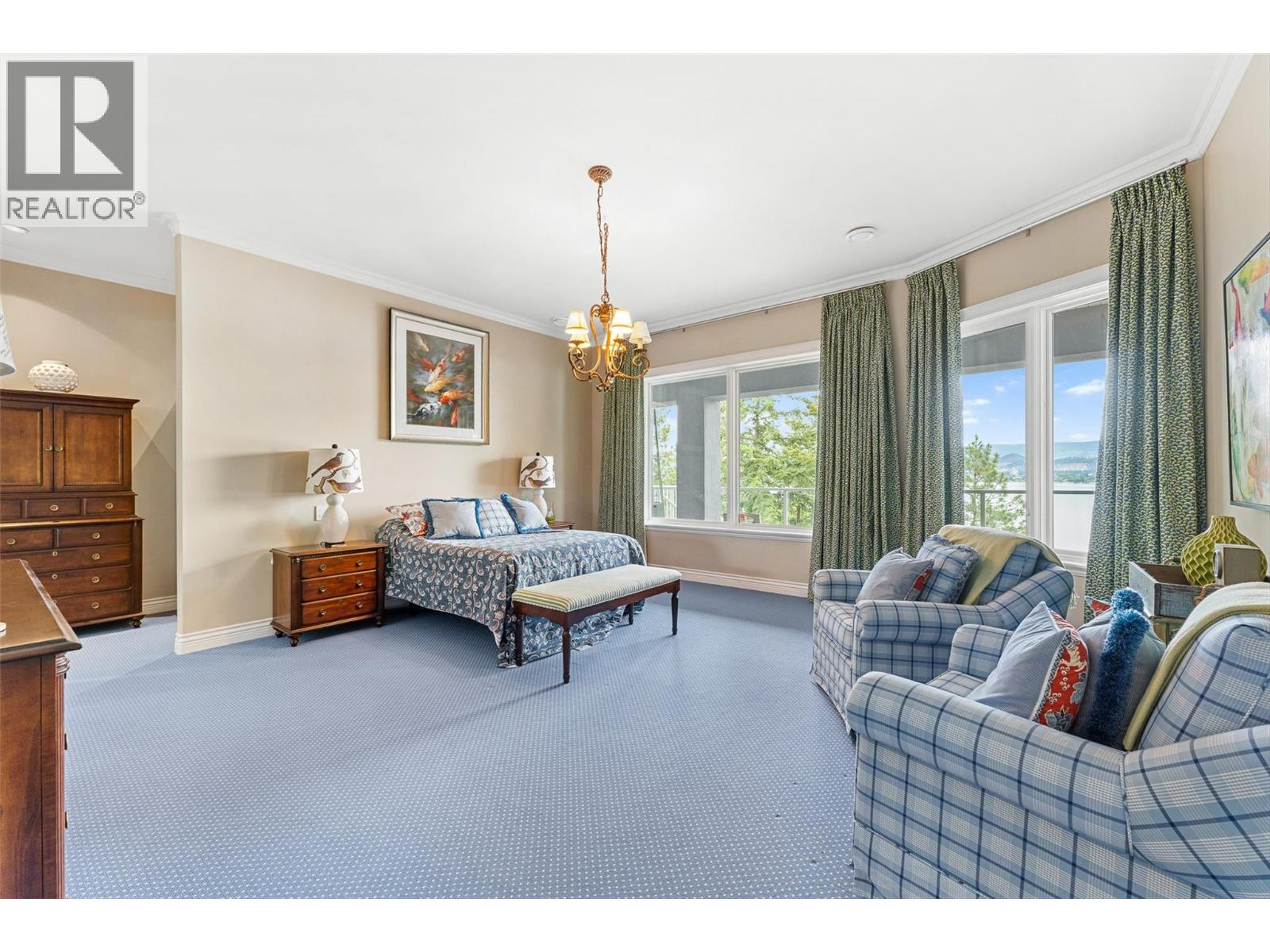 Picture for 2543 Lucinde  Road https://www.cirrealty.ca/reb/bc/8/10366108_36.jpg