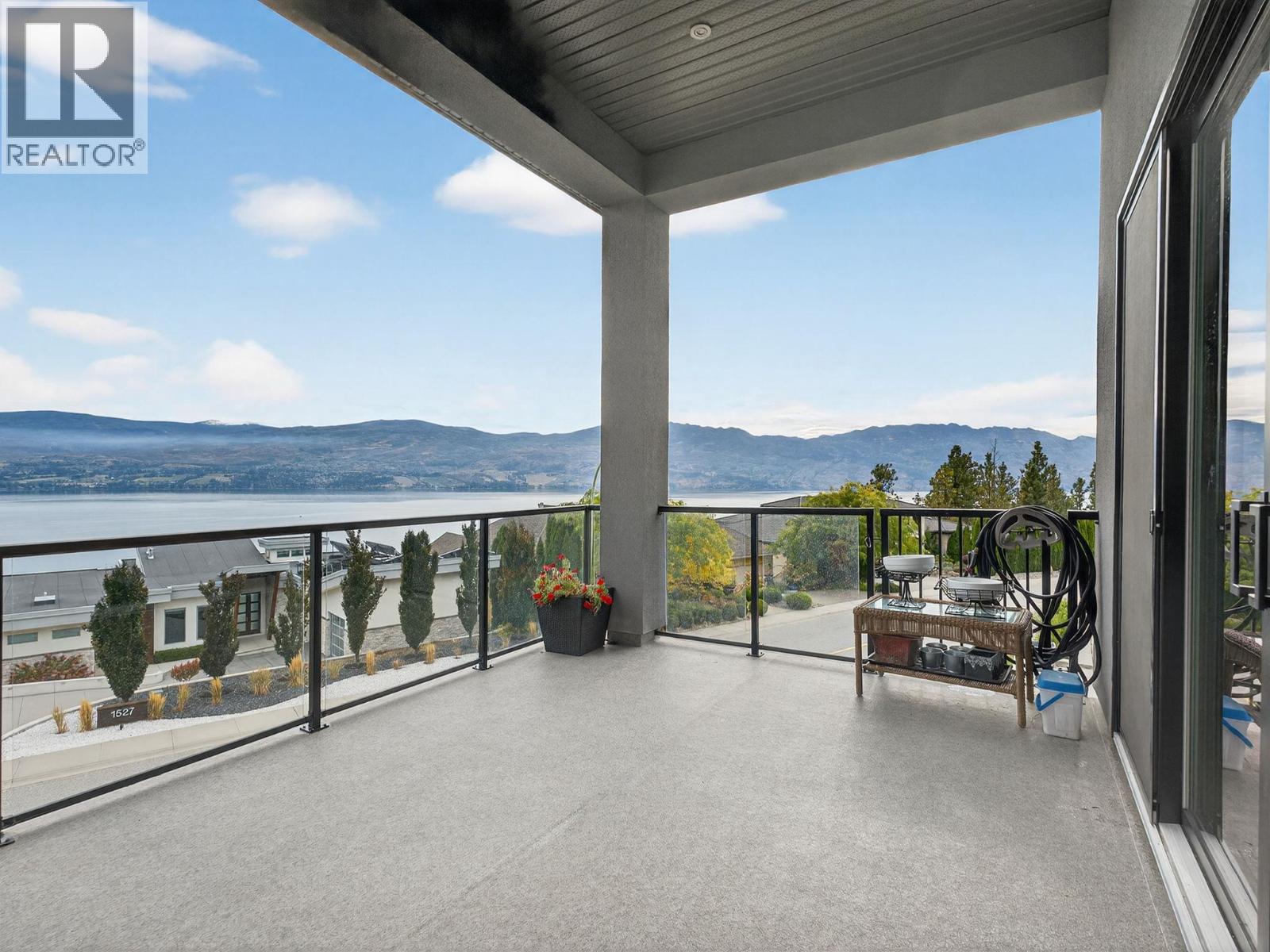 Picture for 1534 Gregory  Road https://www.cirrealty.ca/reb/bc/8/10366158_15.jpg