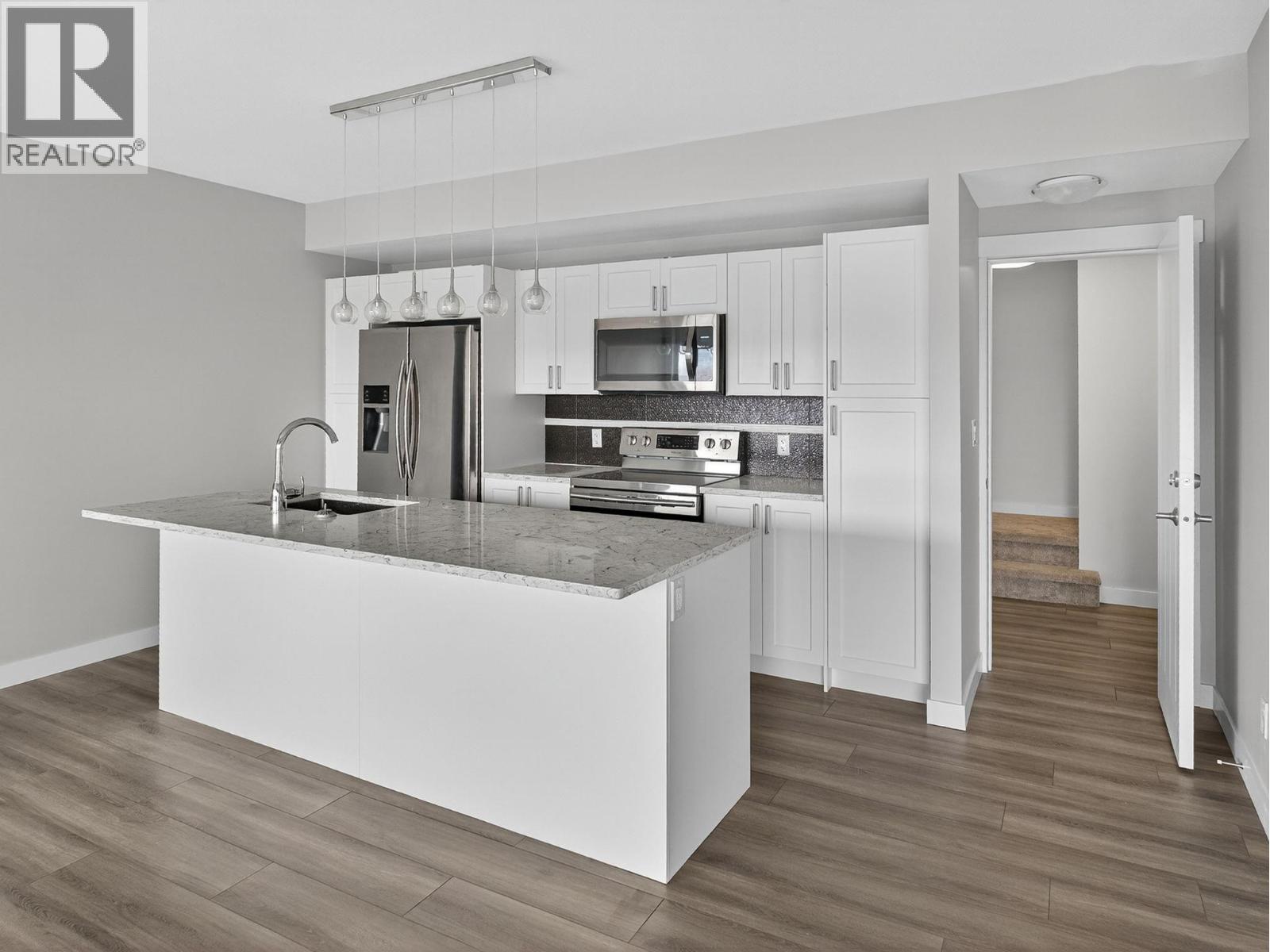 Picture for 1534 Gregory  Road https://www.cirrealty.ca/reb/bc/8/10366158_31.jpg