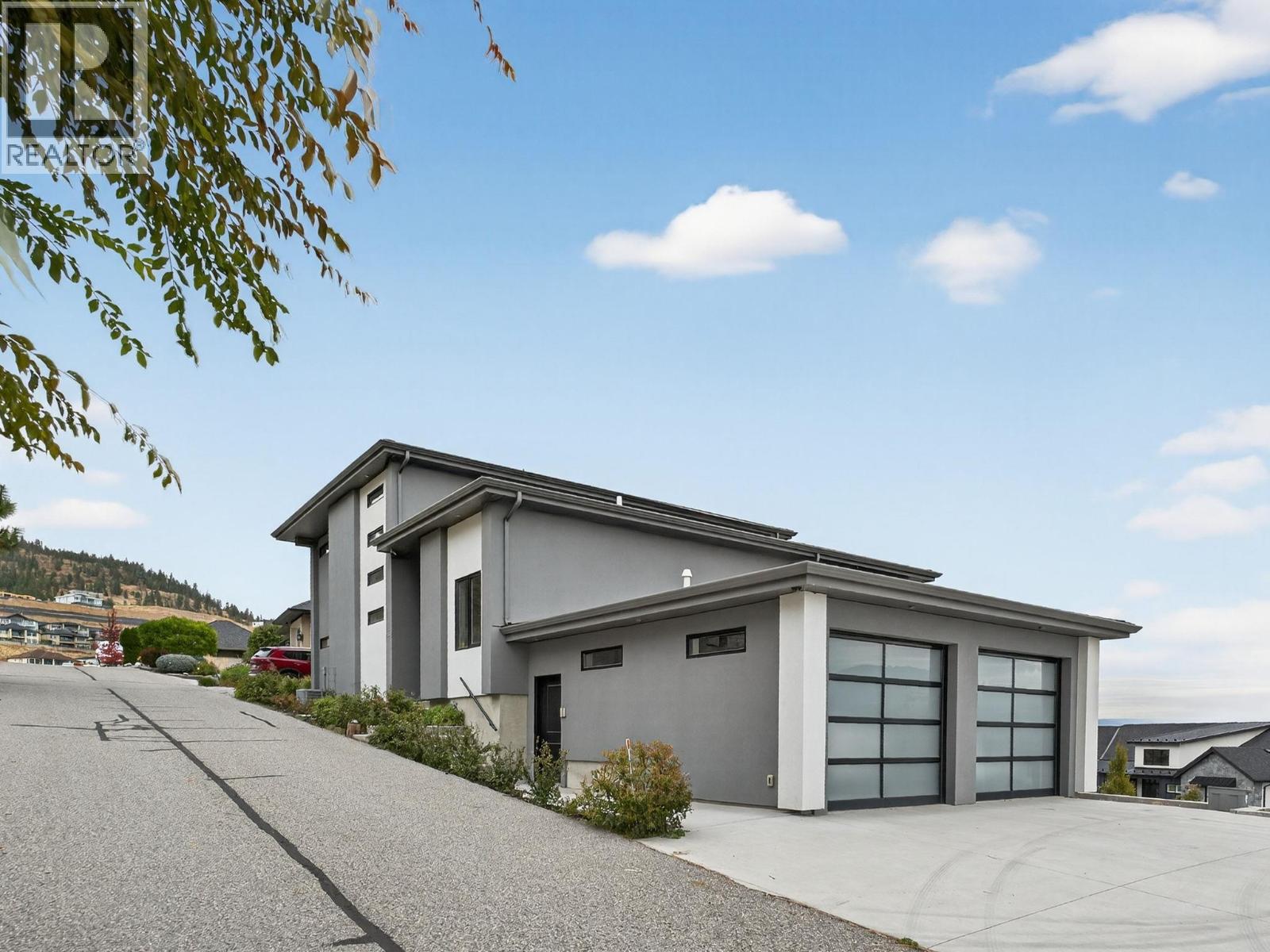 Picture for 1534 Gregory  Road https://www.cirrealty.ca/reb/bc/8/10366158_44.jpg