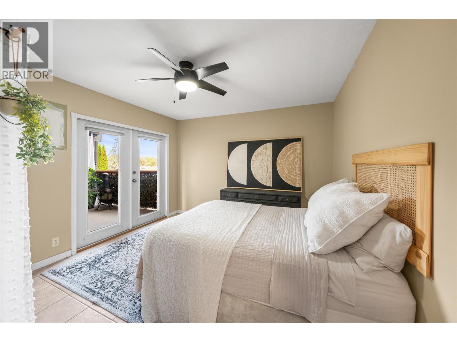 Picture for 3588 Spiers  Road https://www.cirrealty.ca/reb/bc/8/10366238_14.jpg