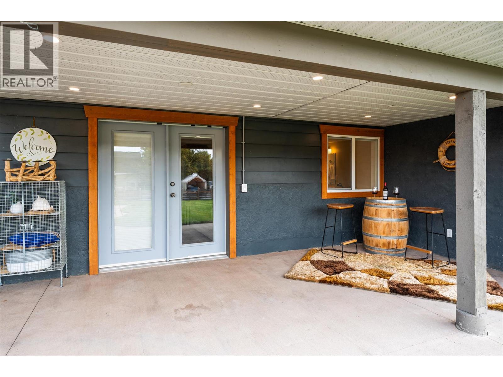 Picture for 3588 Spiers  Road https://www.cirrealty.ca/reb/bc/8/10366238_25.jpg