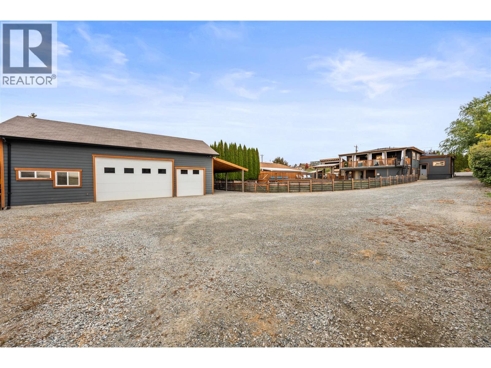 Picture for 3588 Spiers  Road https://www.cirrealty.ca/reb/bc/8/10366238_32.jpg