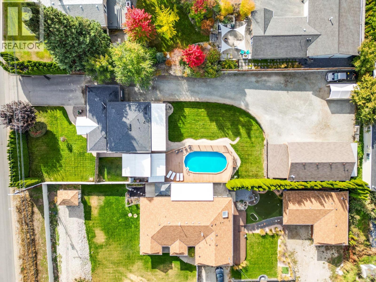 Picture for 3588 Spiers  Road https://www.cirrealty.ca/reb/bc/8/10366238_40.jpg