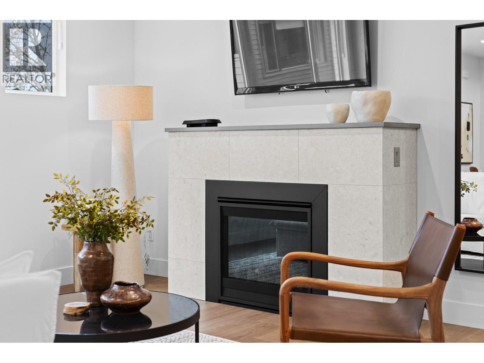 Picture for Unit #2, 1463 Inkar  Road https://www.cirrealty.ca/reb/bc/8/10366248_42.jpg