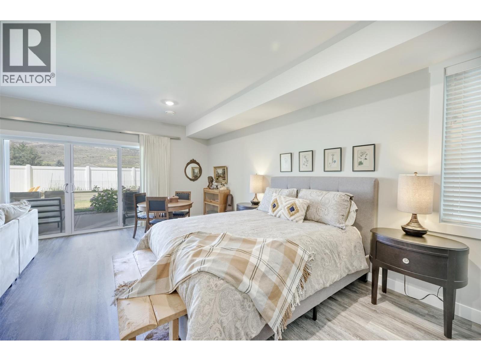 Picture for 7012 WREN  Drive https://www.cirrealty.ca/reb/bc/8/10366298_18.jpg