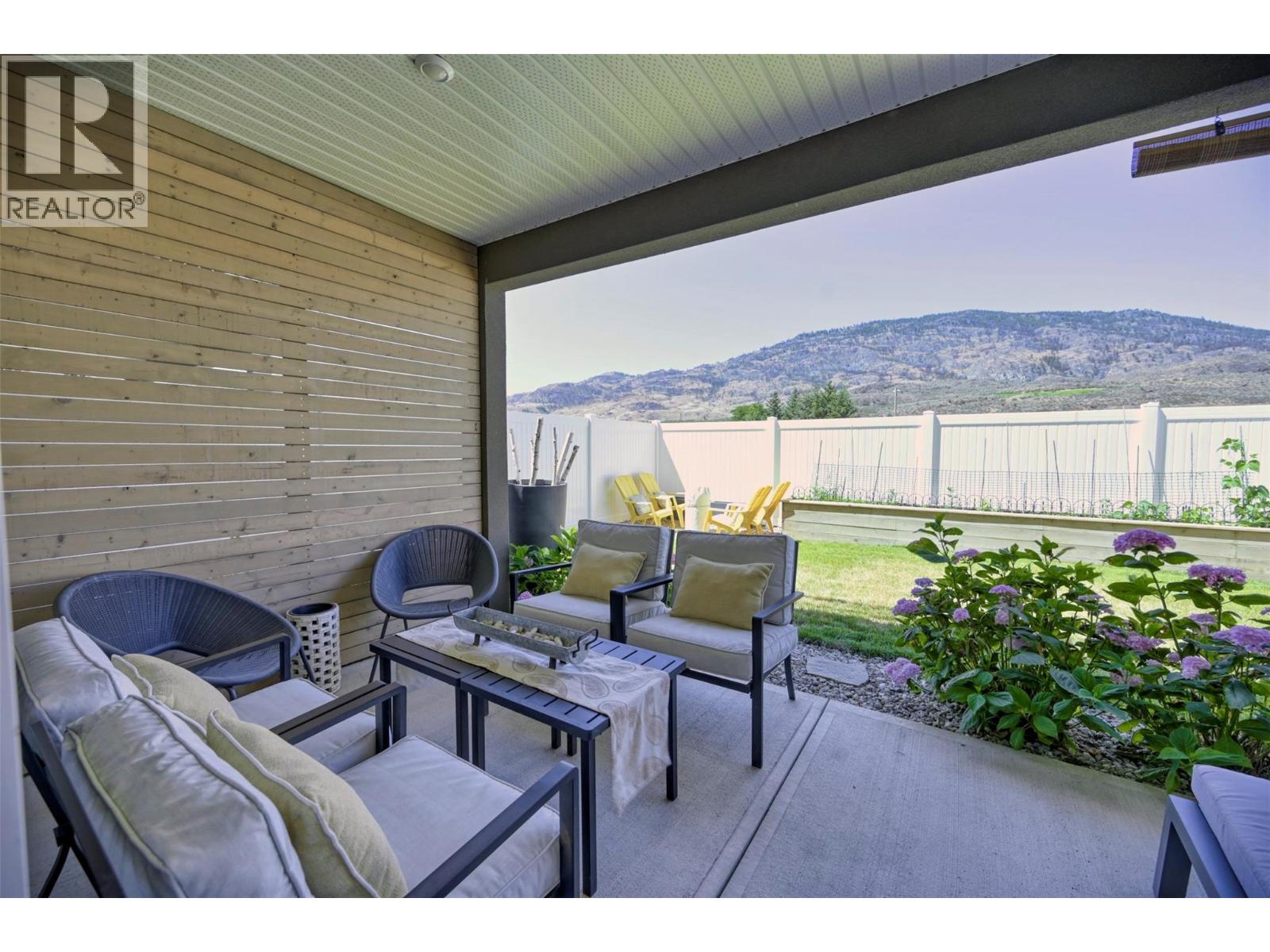 Picture for 7012 WREN  Drive https://www.cirrealty.ca/reb/bc/8/10366298_22.jpg