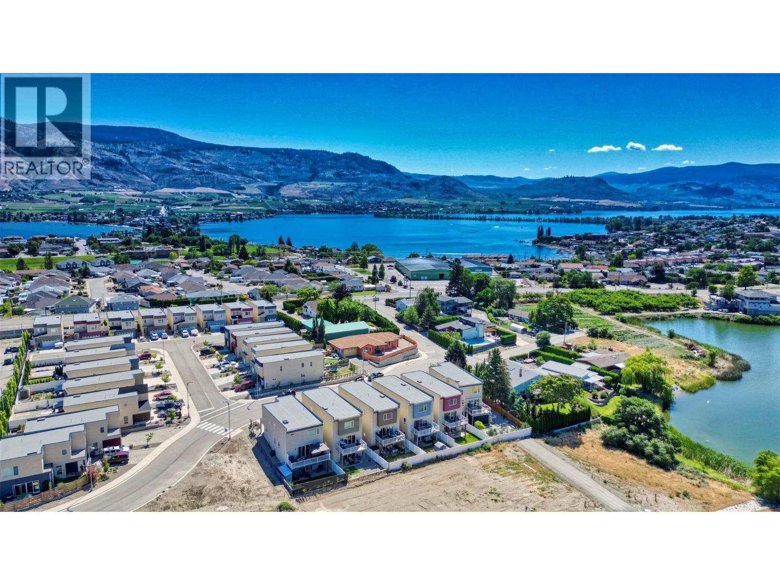 Picture for 7012 WREN  Drive https://www.cirrealty.ca/reb/bc/8/10366298_26.jpg