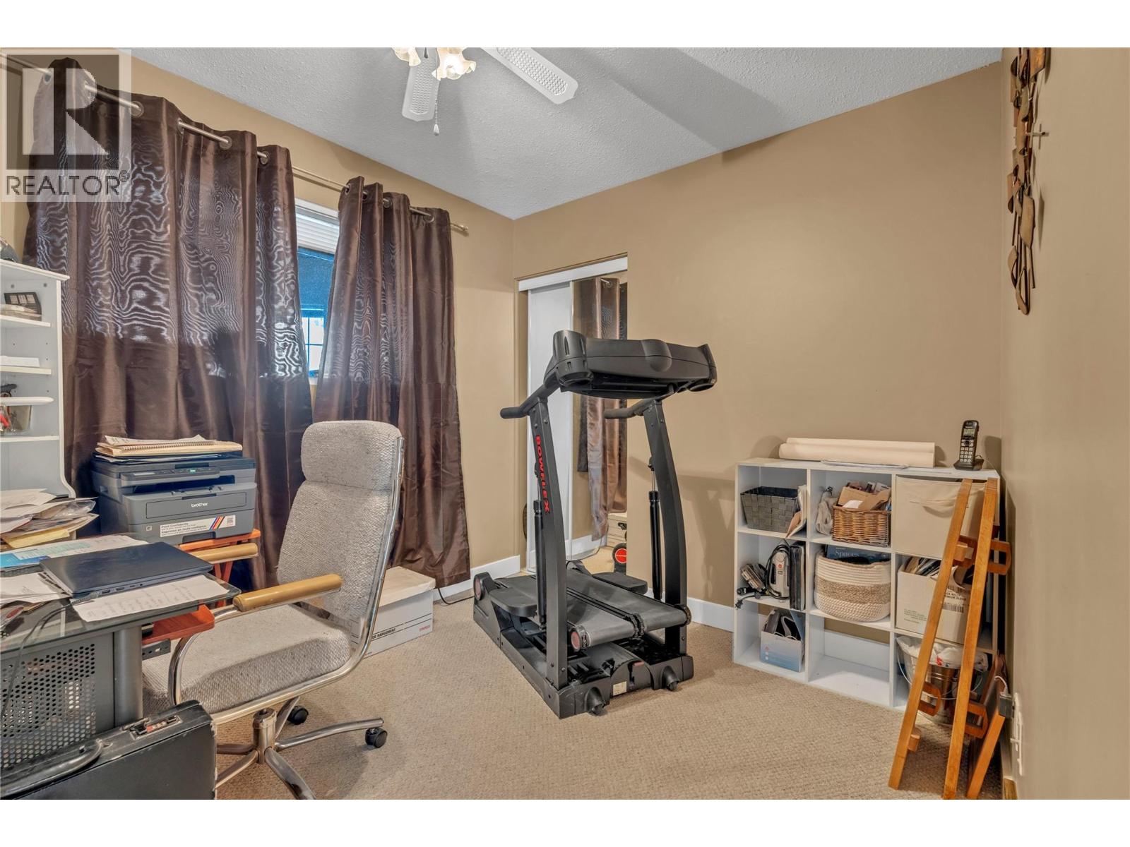 Picture for 2509 Cornwall  Drive https://www.cirrealty.ca/reb/bc/8/10366408_12.jpg