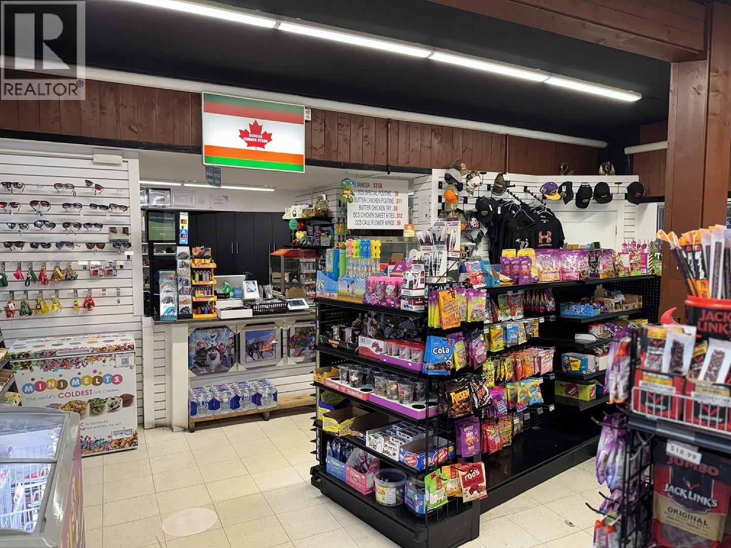 Picture for 1500 DUNCAN  Avenue https://www.cirrealty.ca/reb/bc/8/10366428_13.jpg