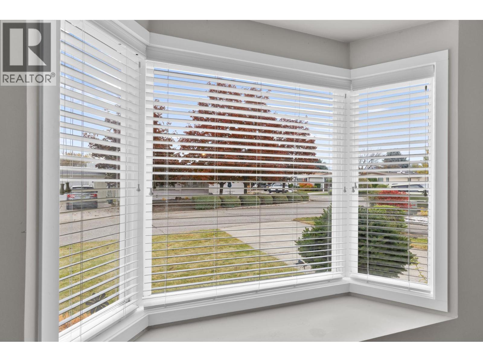 Picture for Unit #134, 1255 Raymer  Avenue https://www.cirrealty.ca/reb/bc/8/10366478_11.jpg