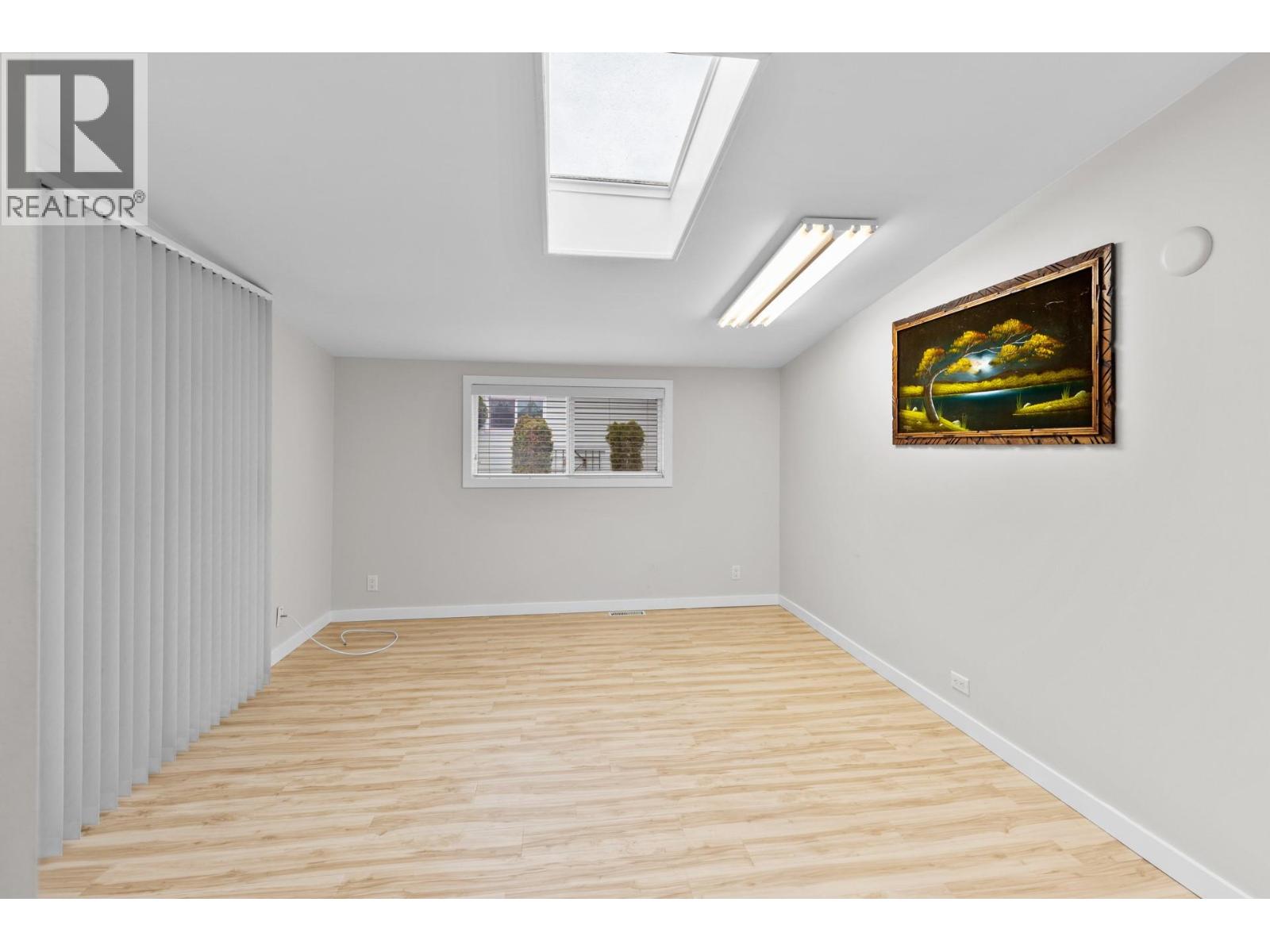 Picture for Unit #134, 1255 Raymer  Avenue https://www.cirrealty.ca/reb/bc/8/10366478_14.jpg