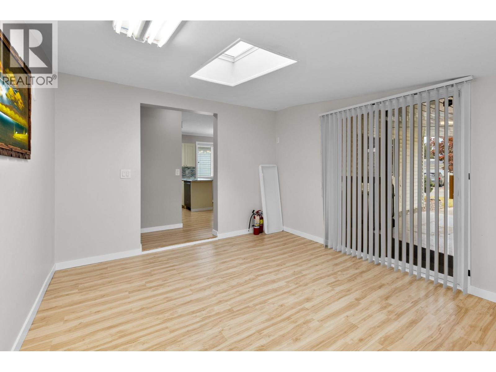 Picture for Unit #134, 1255 Raymer  Avenue https://www.cirrealty.ca/reb/bc/8/10366478_15.jpg