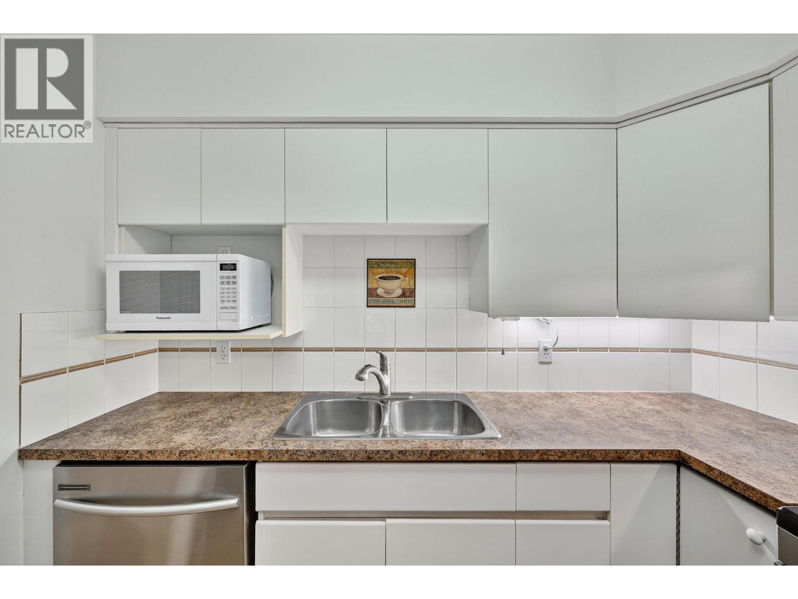 Picture for Unit #102, 2350 Stillingfleet  Road https://www.cirrealty.ca/reb/bc/8/10366498_15.jpg