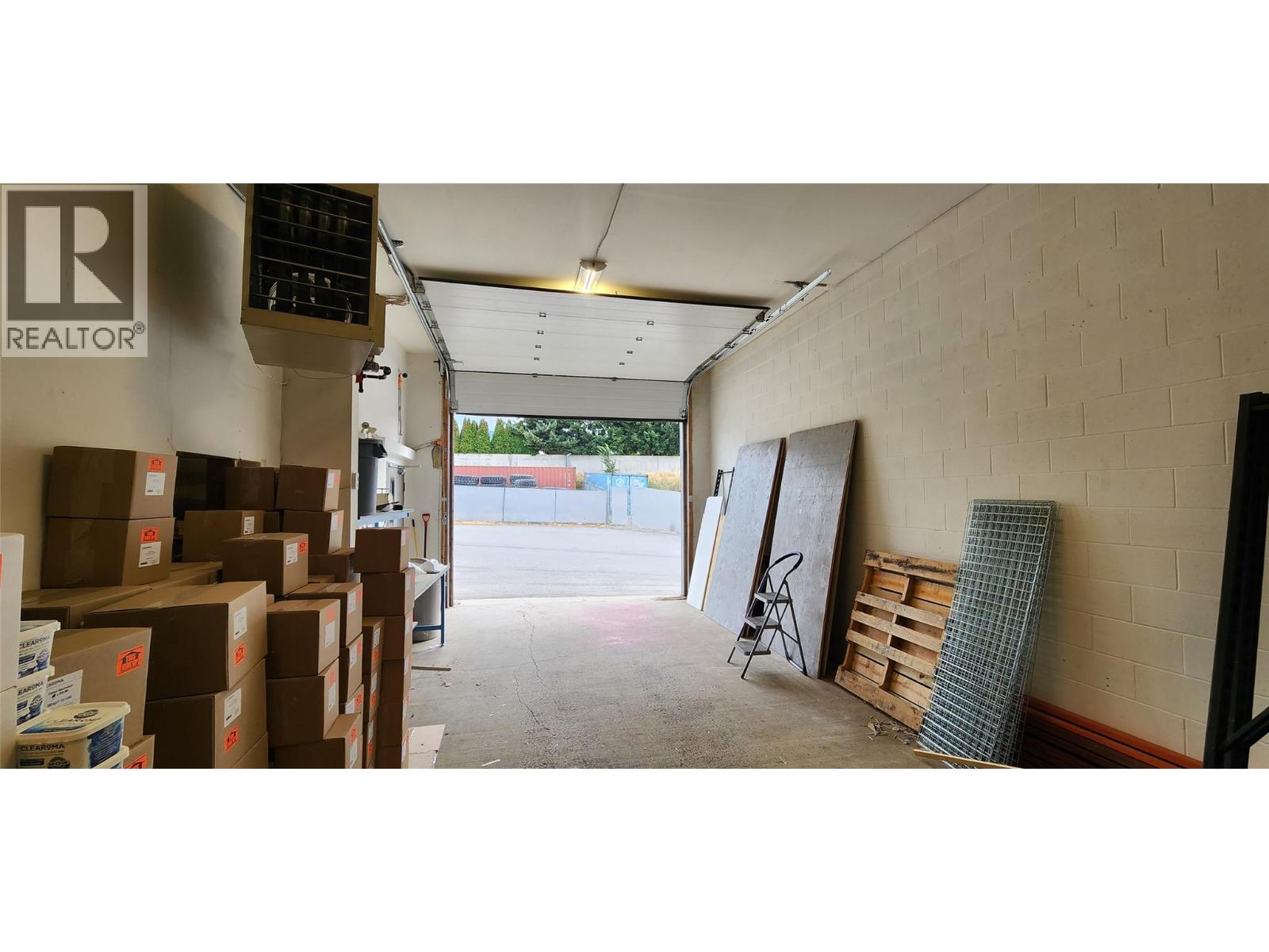 Picture for Unit #1, 876 Leathead  Road