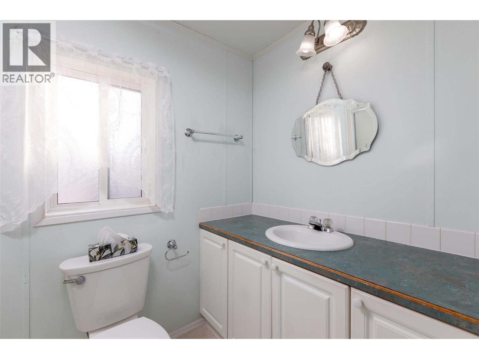 Picture for Unit #171, 1850 Shannon Lake  Road https://www.cirrealty.ca/reb/bc/8/10366628_15.jpg