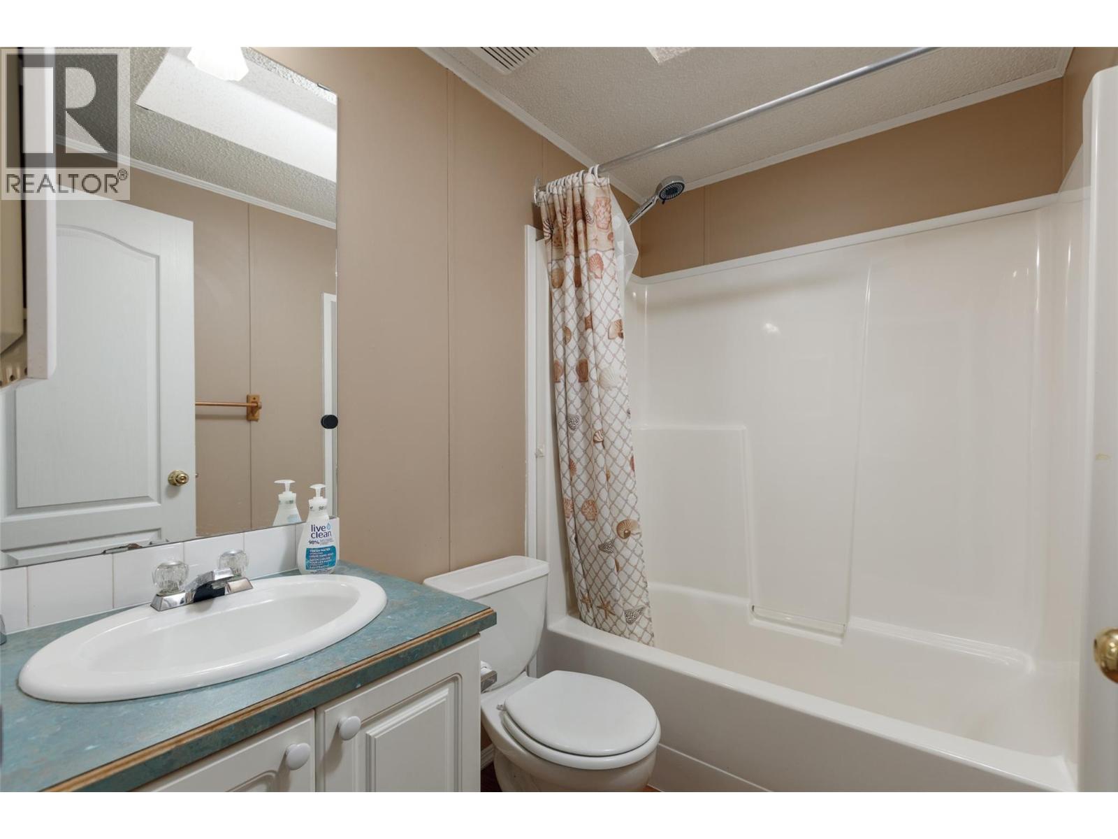 Picture for Unit #171, 1850 Shannon Lake  Road https://www.cirrealty.ca/reb/bc/8/10366628_17.jpg
