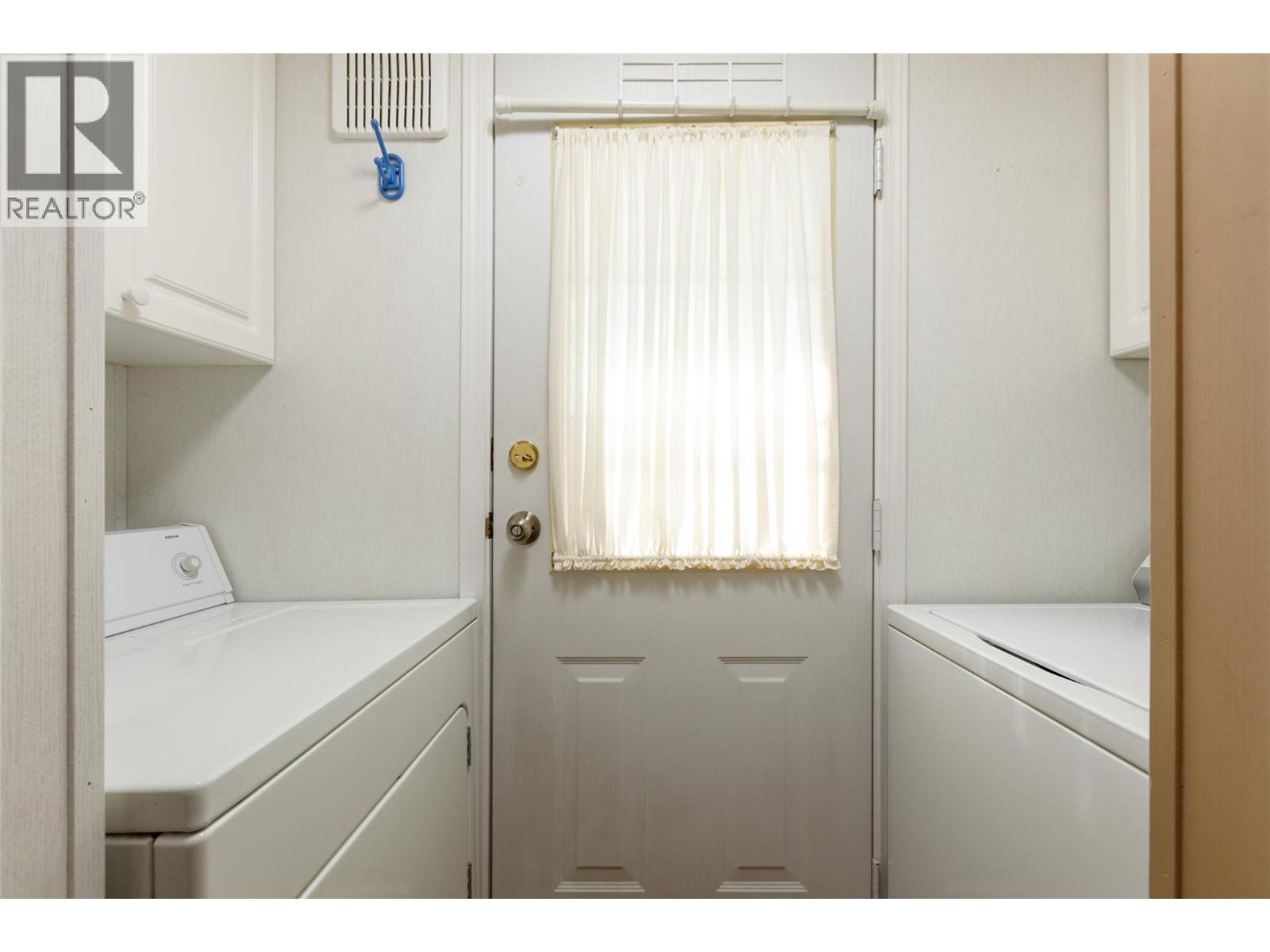 Picture for Unit #171, 1850 Shannon Lake  Road https://www.cirrealty.ca/reb/bc/8/10366628_18.jpg