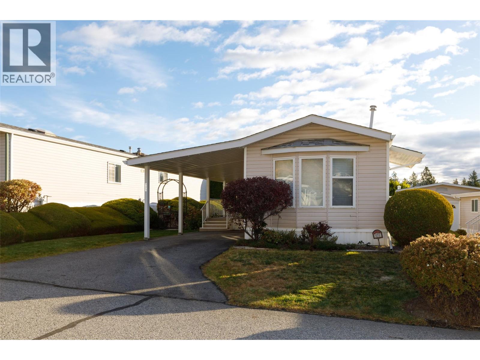 Picture for Unit #171, 1850 Shannon Lake  Road https://www.cirrealty.ca/reb/bc/8/10366628_2.jpg