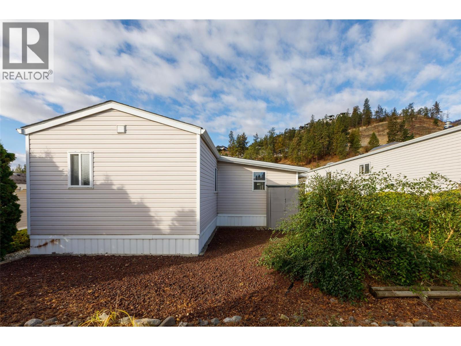Picture for Unit #171, 1850 Shannon Lake  Road https://www.cirrealty.ca/reb/bc/8/10366628_25.jpg