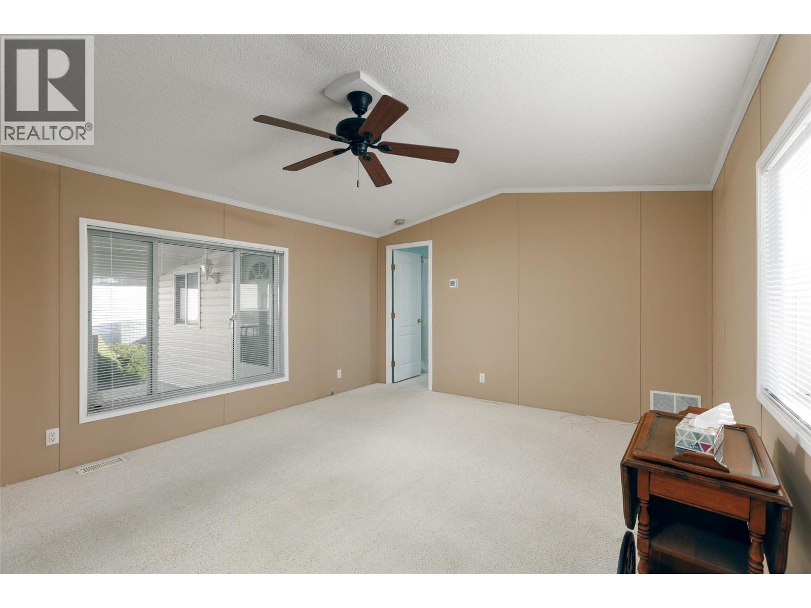 Picture for Unit #171, 1850 Shannon Lake  Road https://www.cirrealty.ca/reb/bc/8/10366628_7.jpg