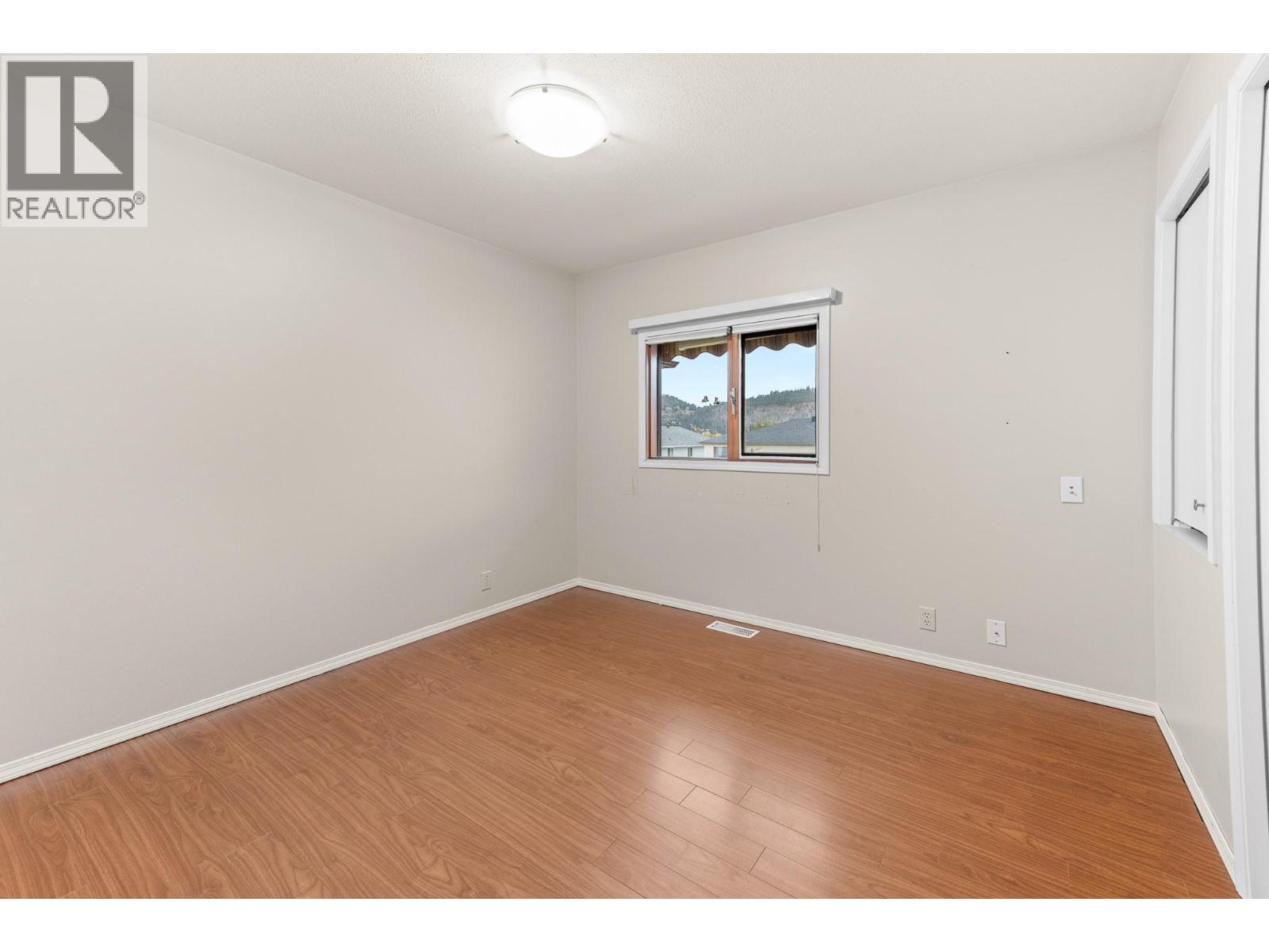 Picture for 1660 Sonora  Drive https://www.cirrealty.ca/reb/bc/8/10366718_20.jpg