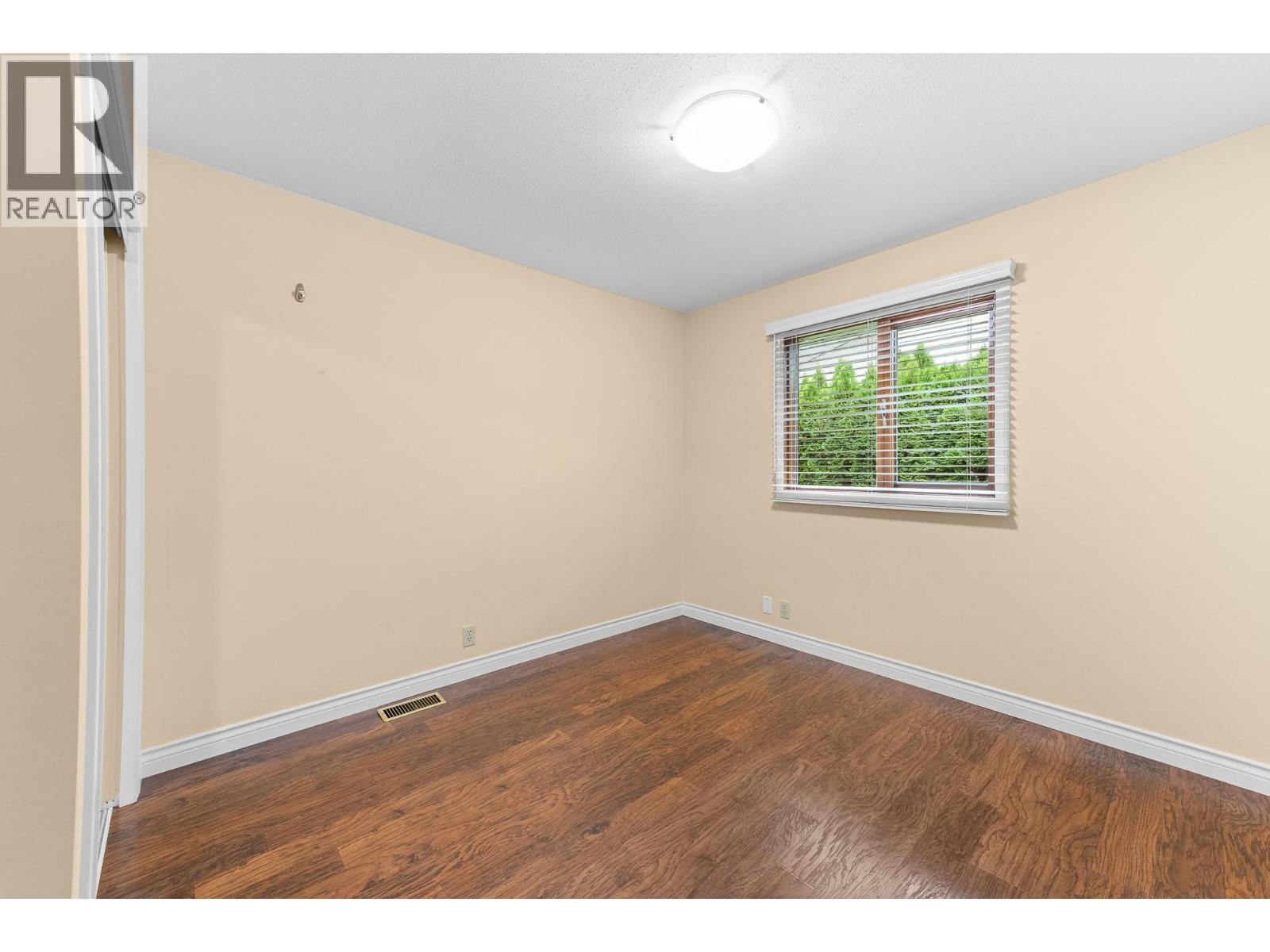 Picture for 1660 Sonora  Drive https://www.cirrealty.ca/reb/bc/8/10366718_24.jpg