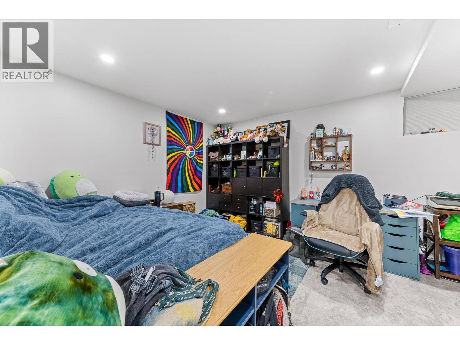 Picture for 1660 Sonora  Drive https://www.cirrealty.ca/reb/bc/8/10366718_39.jpg