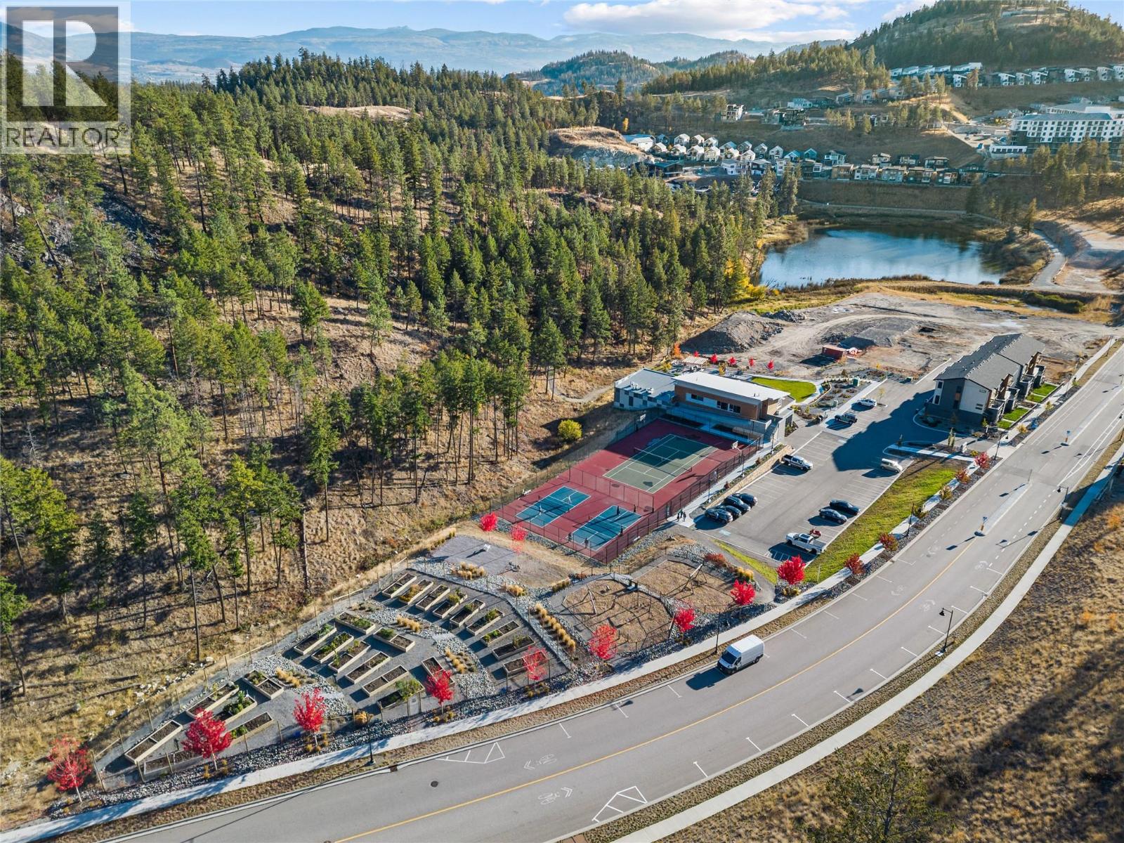 Picture for Unit #104, 3475 Granite  Close https://www.cirrealty.ca/reb/bc/8/10366728_13.jpg