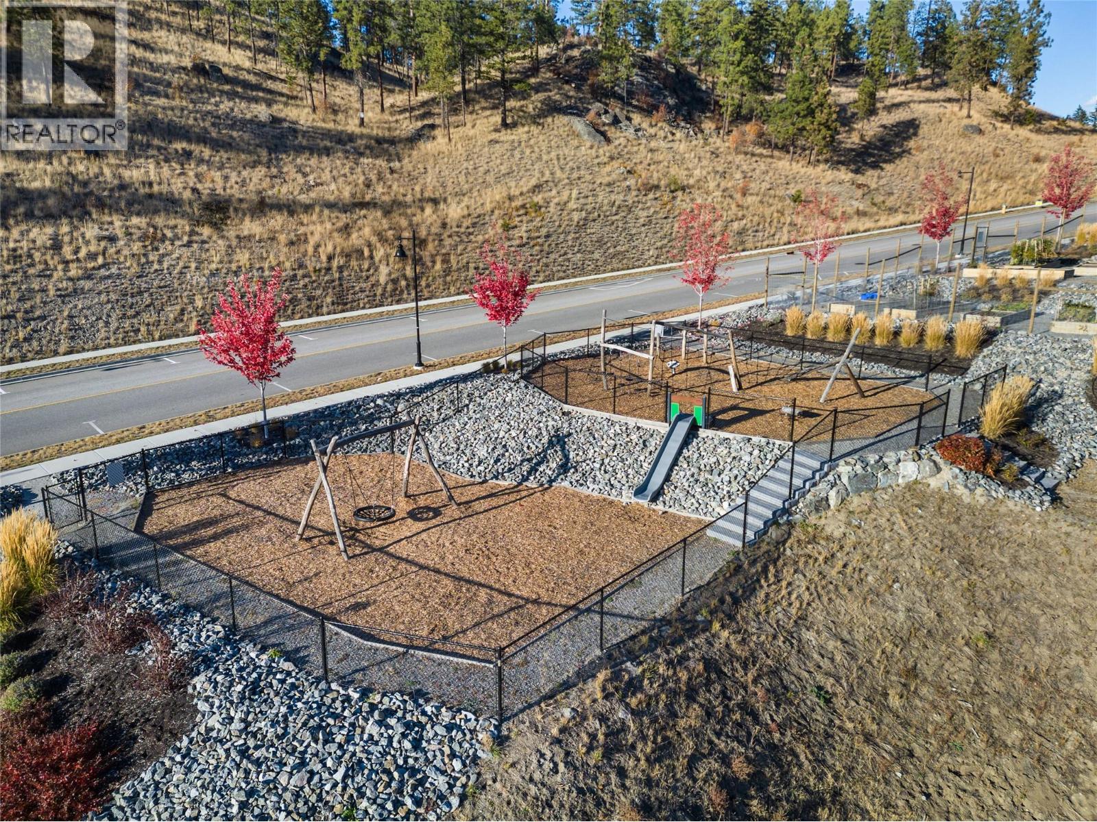 Picture for Unit #104, 3475 Granite  Close https://www.cirrealty.ca/reb/bc/8/10366728_15.jpg