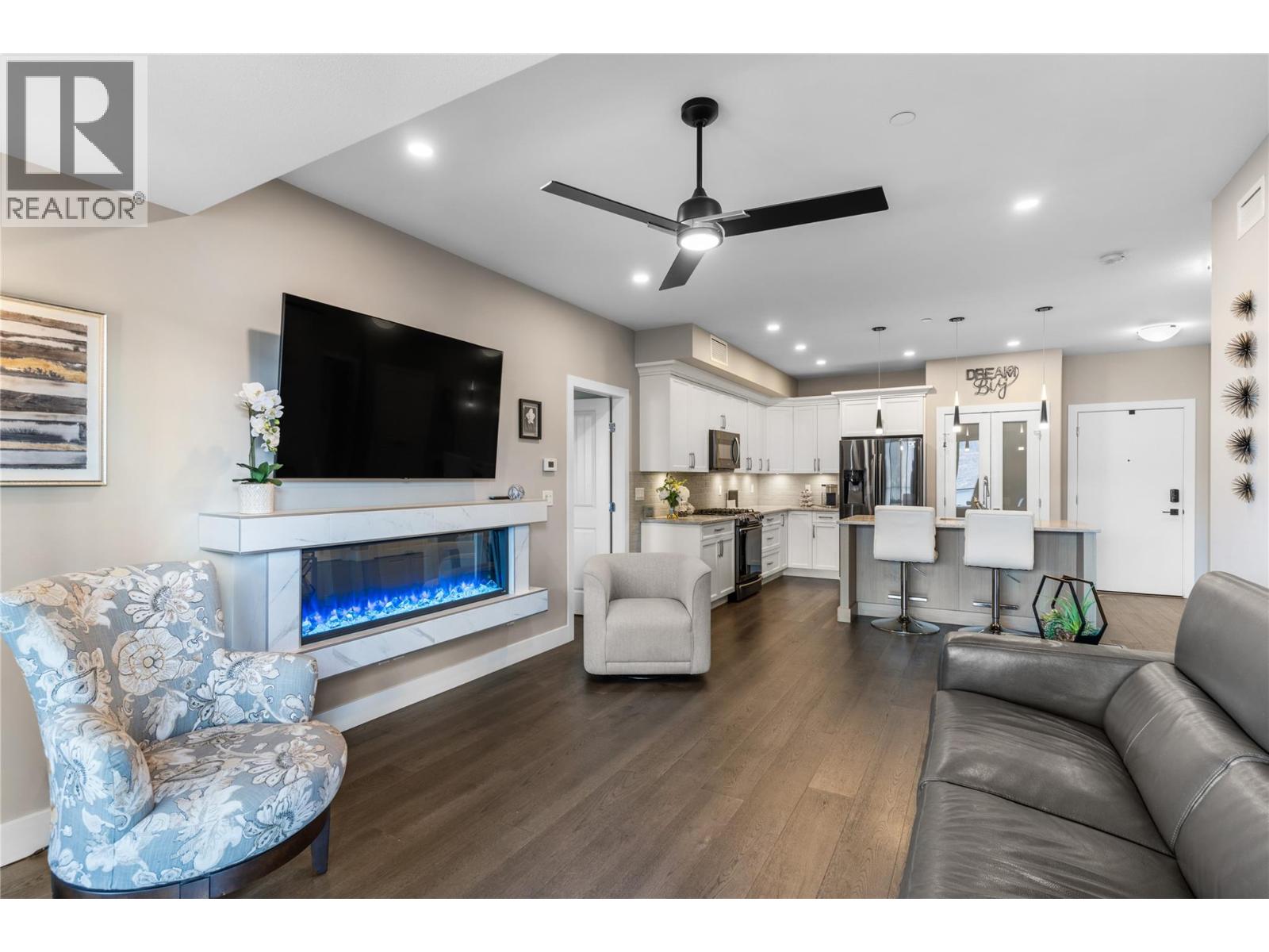 Picture for Unit #104, 3475 Granite  Close https://www.cirrealty.ca/reb/bc/8/10366728_33.jpg