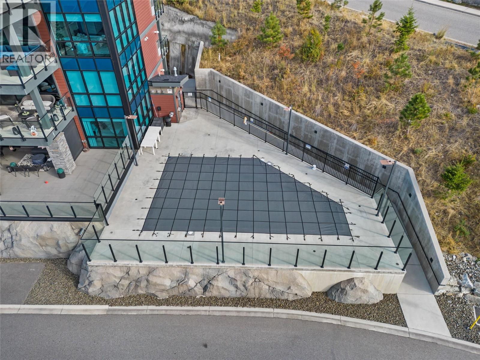 Picture for Unit #104, 3475 Granite  Close https://www.cirrealty.ca/reb/bc/8/10366728_5.jpg