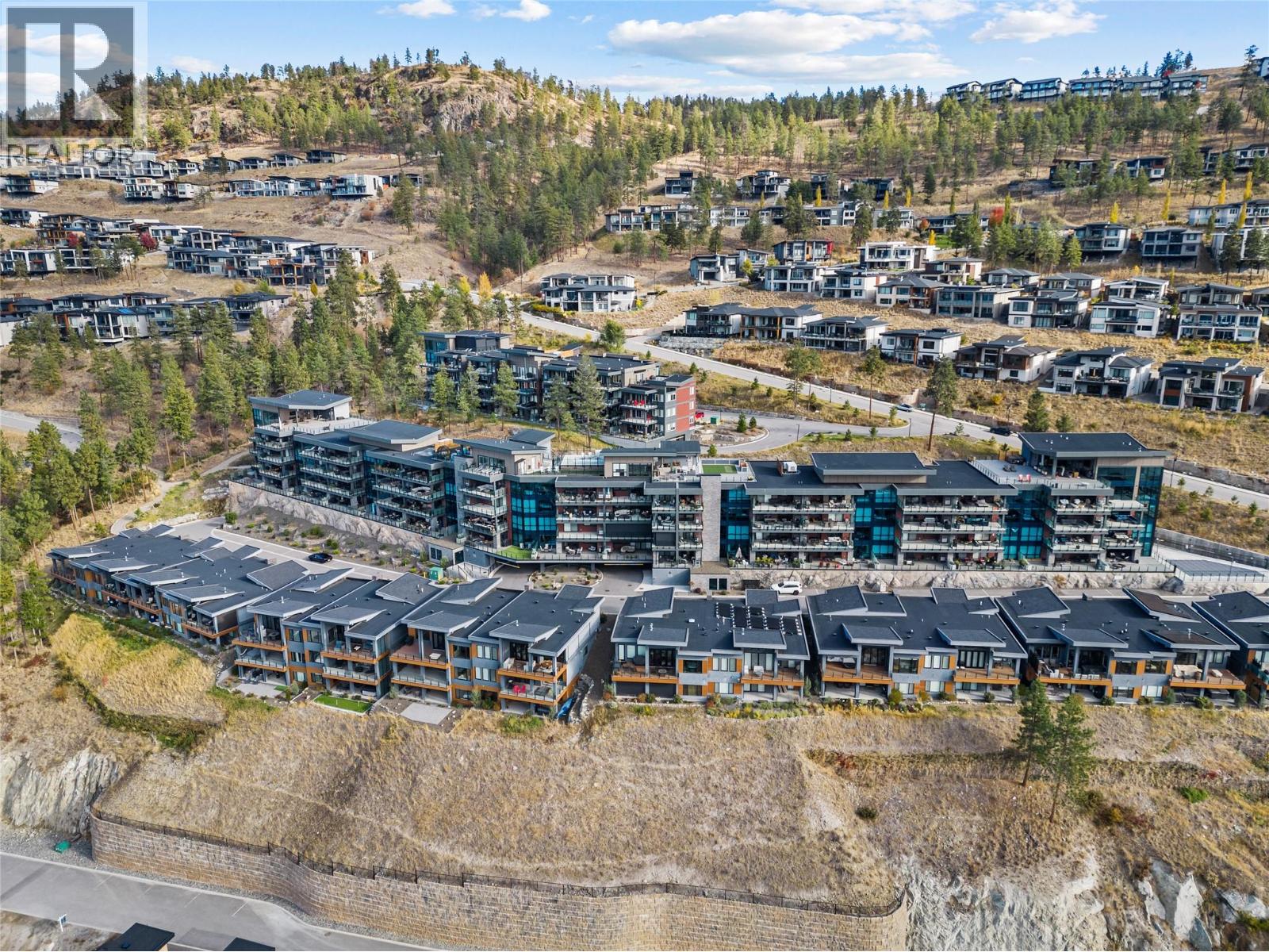 Picture for Unit #104, 3475 Granite  Close https://www.cirrealty.ca/reb/bc/8/10366728_6.jpg